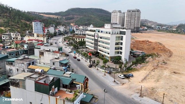 Cận cảnh khu đất xây trung tâm thương mại 5.200 tỷ ở Hạ Long - ảnh 8