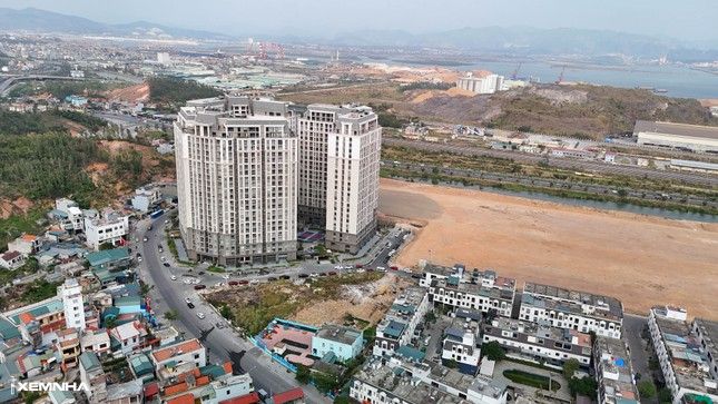 Cận cảnh khu đất xây trung tâm thương mại 5.200 tỷ ở Hạ Long - ảnh 9