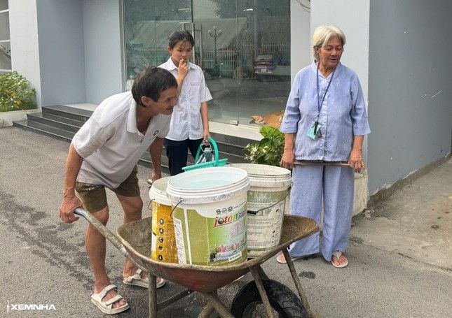 Cư dân sống thấp thỏm trong cao ốc không đảm bảo phòng cháy - ảnh 4
