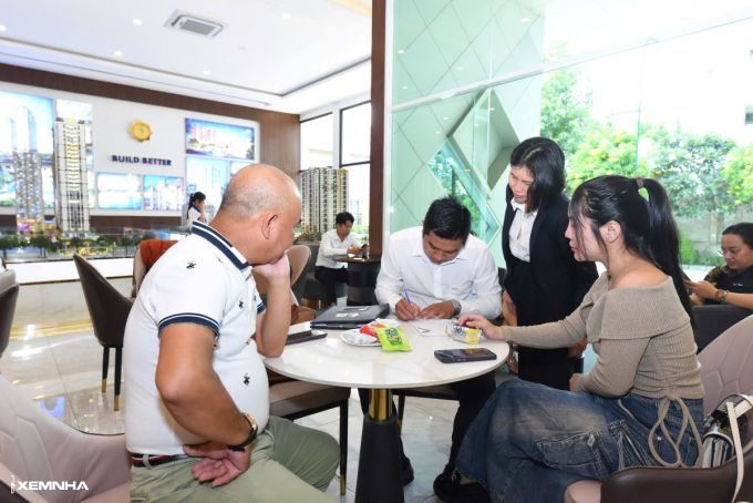 Doanh nghiệp địa ốc phía Nam đẩy mạnh kích cầu cuối năm - ảnh 1