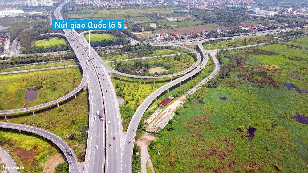 Đường gom từ cầu Thanh Trì đến cầu vượt Phú Thị sau hơn 3 năm thi công - ảnh 3