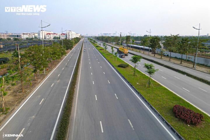 Ngắm tuyến đường 10 làn xe nối Tây Hồ với Sơn Tây từ trên cao - ảnh 5