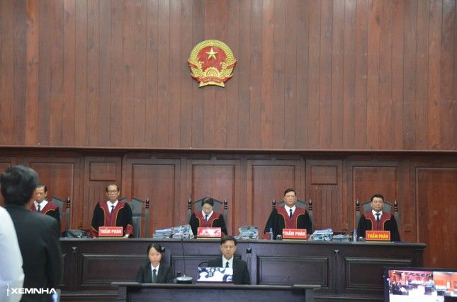 Sáng nay, tuyên án bà Trương Mỹ Lan và đồng phạm - ảnh 2