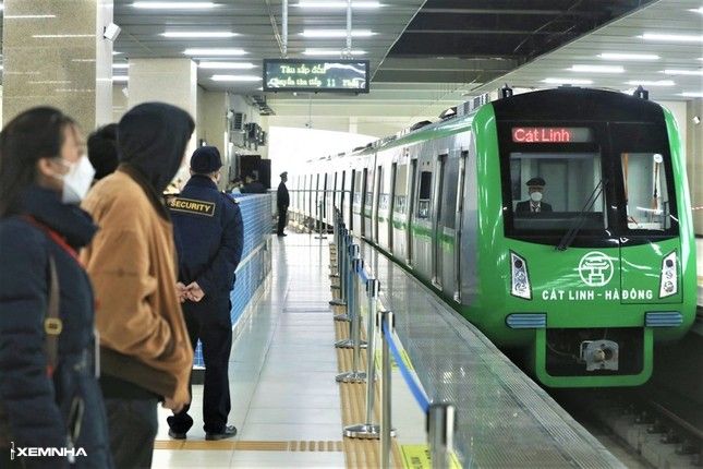 Thủ tướng: Phân cấp triệt để cho Hà Nội và TPHCM làm đường sắt đô thị - ảnh 2