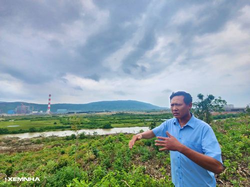 Tiền đền bù đất bị 