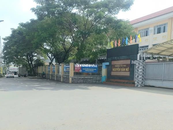Bán nhà 2 tầng Linh Xuân Thủ Đức DT 49m2 giá 3 tỷ