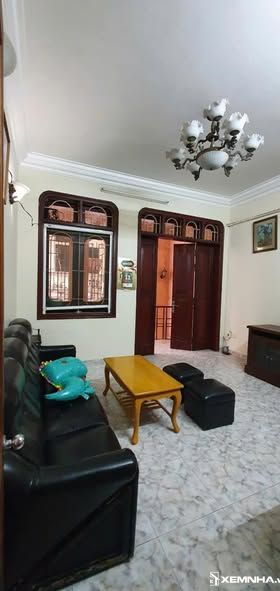 Cho thuê nhà 5 tầng Lê Trọng Tấn Thanh Xuân DT 65m2 giá 21 triệu / tháng