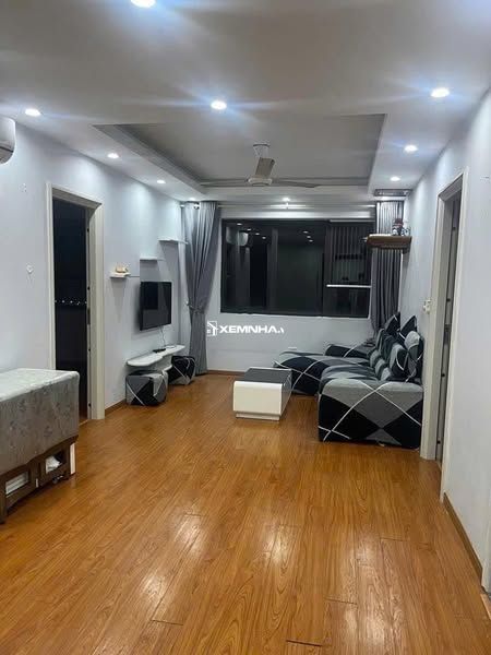 Cho thuê chung cư Vĩnh Hoàng Hoàng Mai DT 81m2 giá 10.5 triệu / tháng