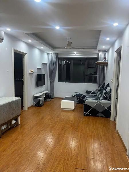 Cho thuê chung cư Vĩnh Hoàng Hoàng Mai DT 81 giá 10.5 triệu / tháng