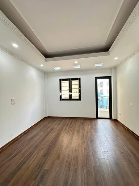 Cho thuê nhà riêng Kim Giang Hoàng Mai DT 32m2 giá 11 triệu / tháng