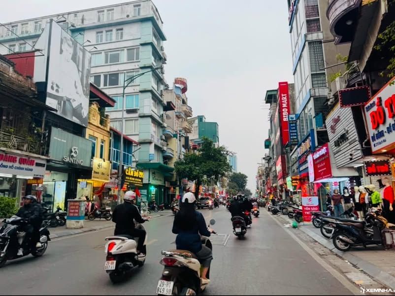 Bán nhà 2 tầng Bạch Mai Hai Bà Trưng DT 58m2 giá 25 tỷ