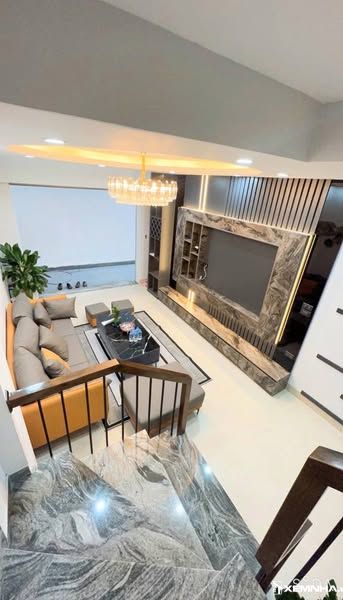Bán nhà 6 tầng Vĩnh Tuy Long Biên DT 31,3 giá 5,97 tỷ