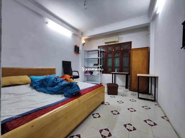Cho thuê nhà 5 tầng Ngọc Hà Ba Đình DT 33m2 giá 10 triệu / tháng