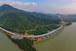 Diện mạo cao tốc Vũng Áng - Bùng