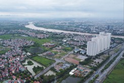 Đông Anh đã cấp nhiều giấy phép xây dựng sau khi quy hoạch sông Hồng, sông Đuống được duyệt