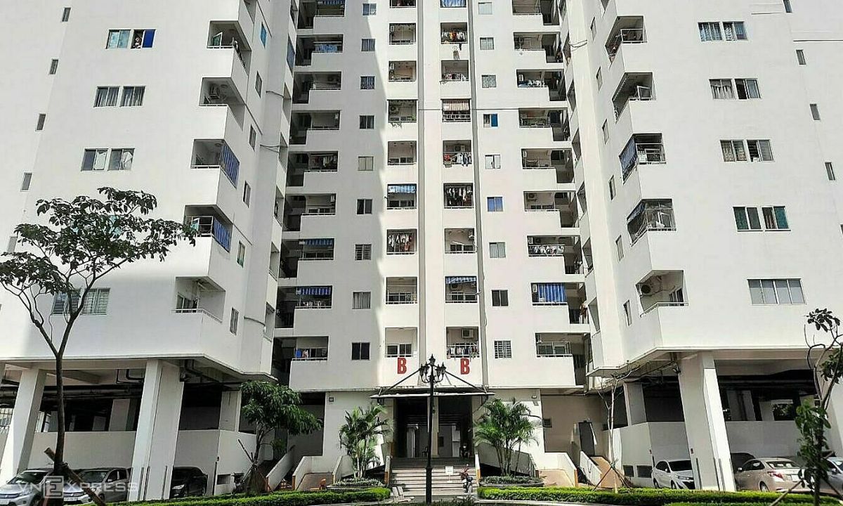 Hà Nội, TP HCM chậm xây nhà ở xã hội